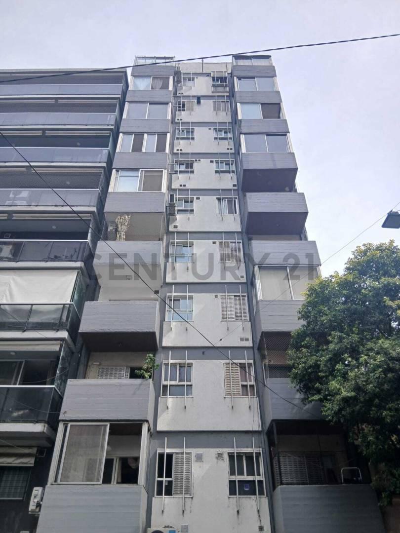Venta Departamento 2 dormitorios con Balcón en Barrio Martin