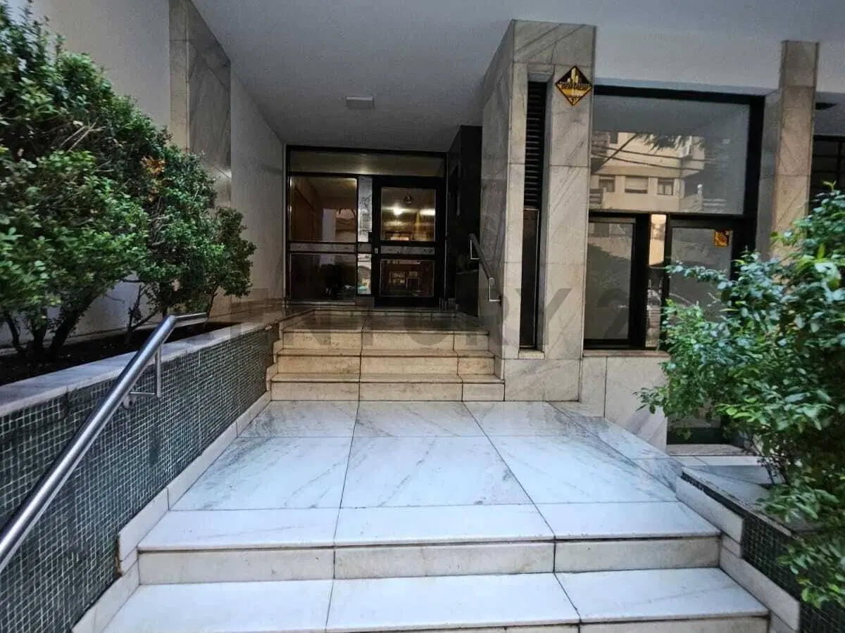 VENTA DEPARTAMENTO 3 DORMITORIOS CENTRO 4
