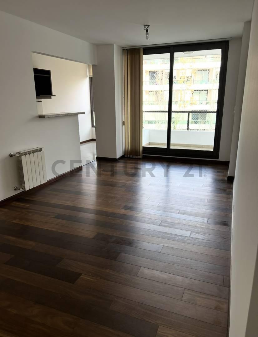 Foto de Alquiler departamento 2 Dormitorios Condominio del Alto, imagen 4