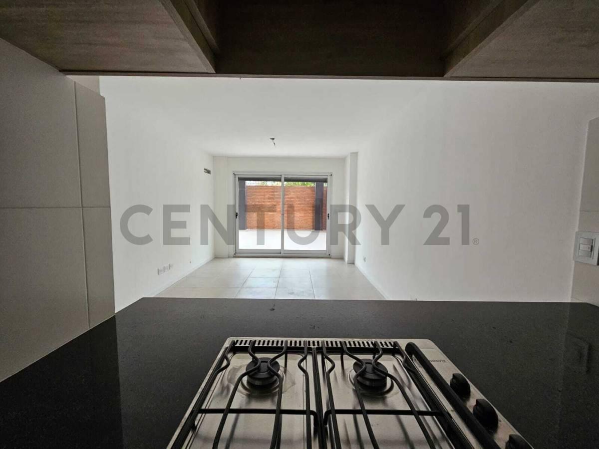 Foto de DEPARTAMENTO DE 1 DORMITORIO CON PATIO EXCLUSIVO, imagen 4