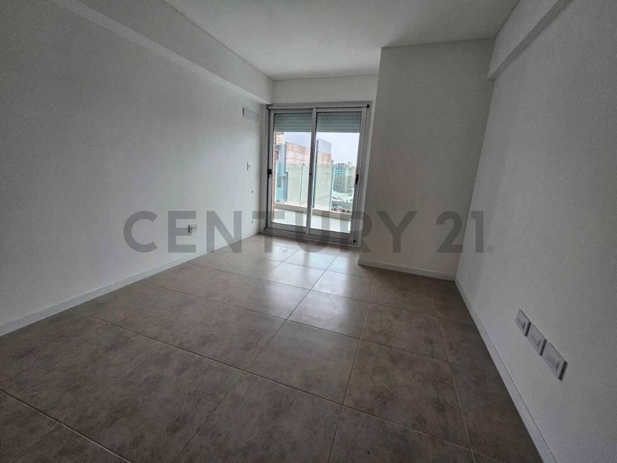 Foto de DEPARTAMENTO DE 2 DORMITORIOS, CON BALCON Y PARRILLERO AL FRENTE, imagen 3