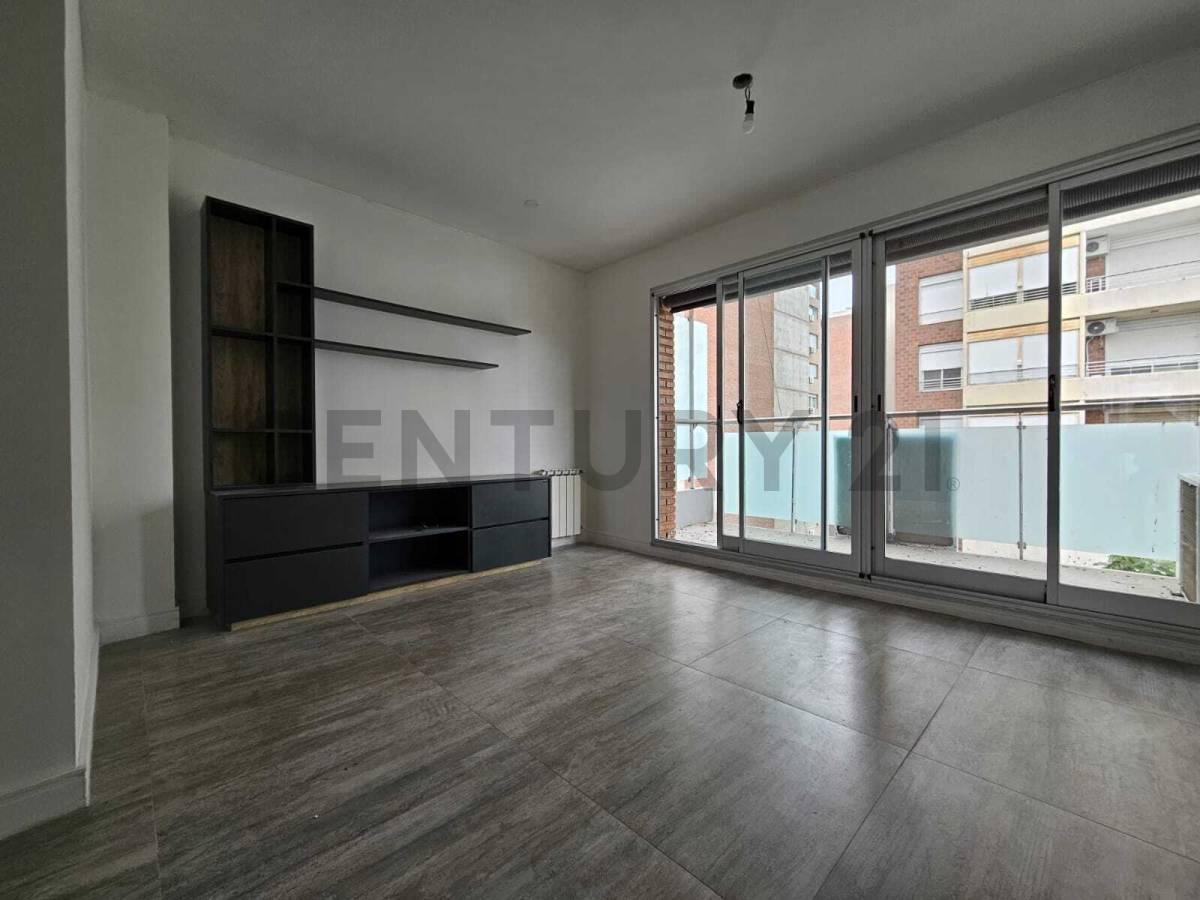 Foto de DÚPLEX EXCLUSIVO EN VENTA - 3 DORMITORIOS Y TERRAZA EXCLUSIVA, imagen 2
