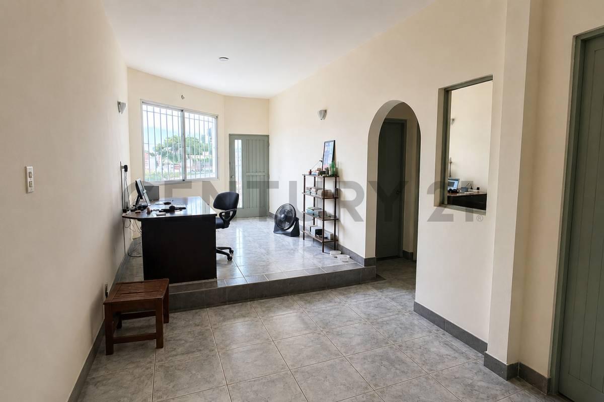 Foto de Venta de casa en Arroyito, imagen 1
