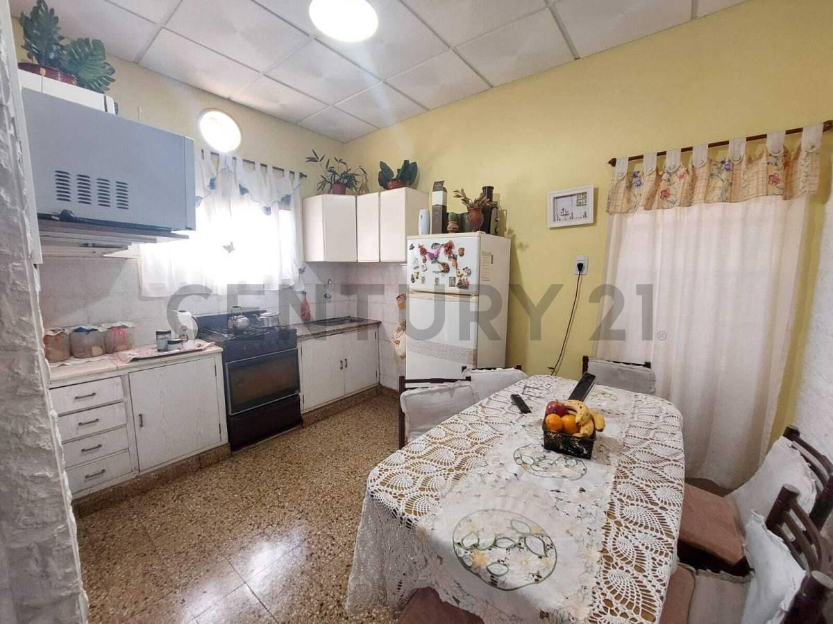 Foto de Venta casa de un dormitorio. Bella Vista. Rosario. Santa Fe., imagen 3