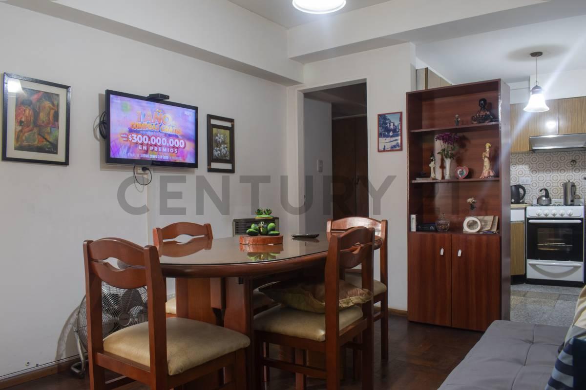 Foto de Departamento en Venta 1 dormitorio - Barrio Martin, Rosario, imagen 2
