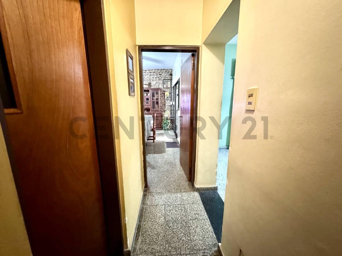 Foto de Casa en venta con proyecto de expansión en planta alta – Excelente, imagen 4