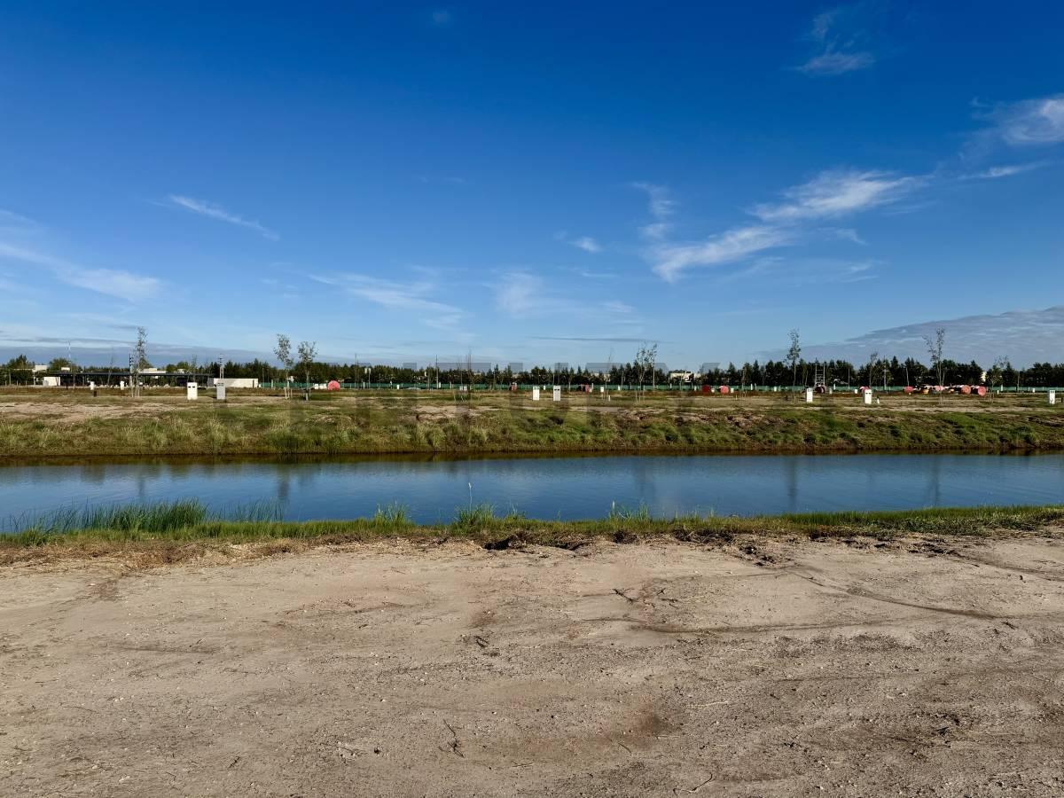 Foto de Lote en venta en Funes Lakes, imagen 1