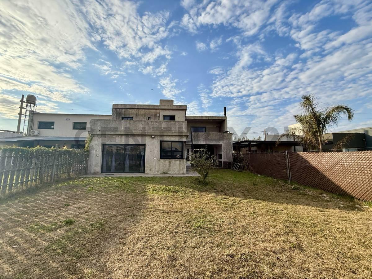 Foto de Casa de 3 dormitorios en venta en Tierra de Sueños 3, Roldán, imagen 1