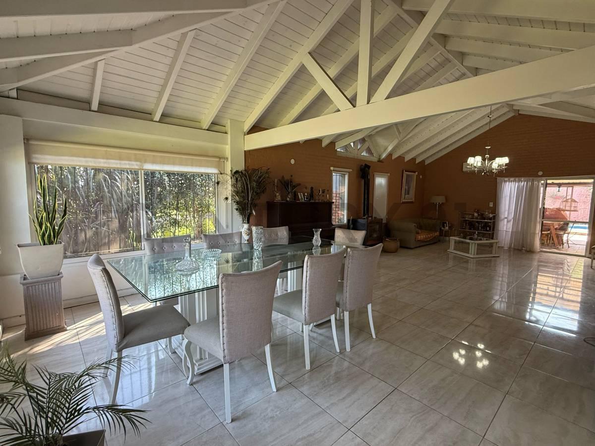 Foto de VENTA DE CASA DE 2 DORMITORIOS + COMODÍN EN BARRIO SANTA TERESA, ROLDÁN, imagen 1