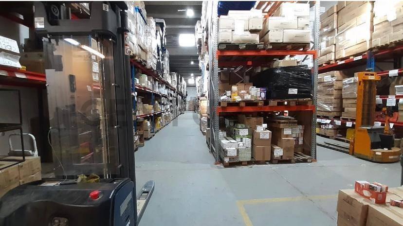 Foto de Venta Galpón con Local al frente, imagen 4