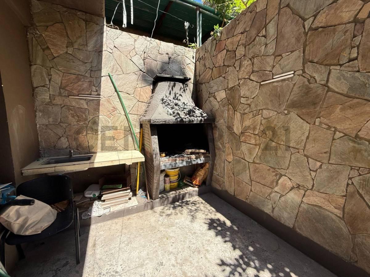 Foto de Casa PH planta baja en Venta en Arroyito, Rosario, imagen 2