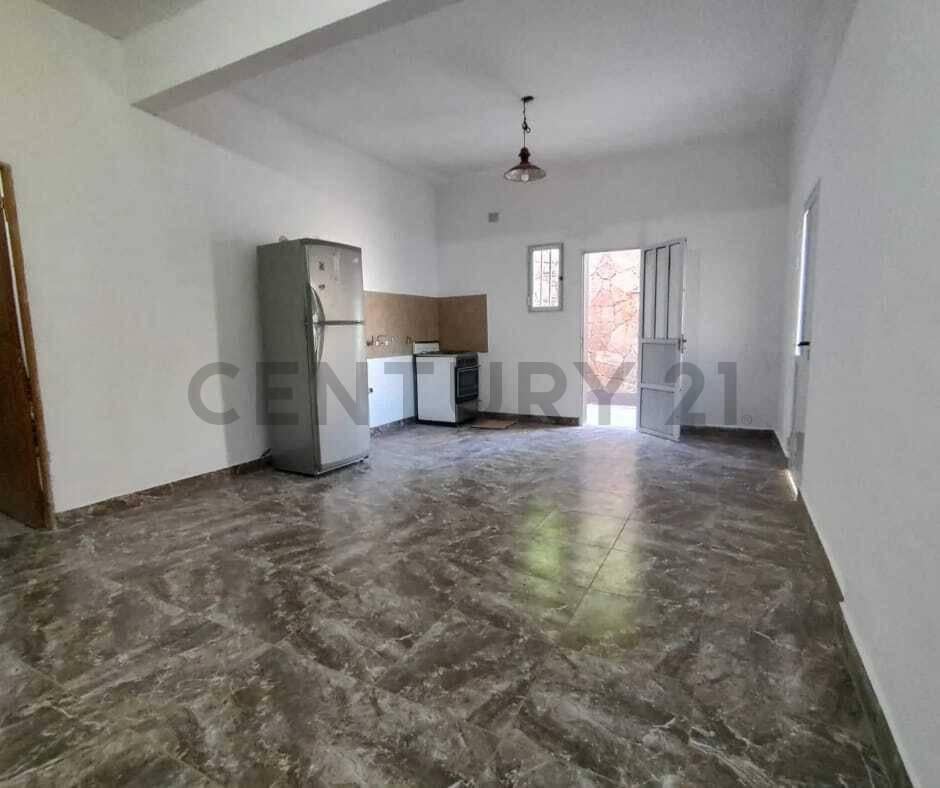 Foto de Casa PH planta baja en Venta en Arroyito, Rosario, imagen 1