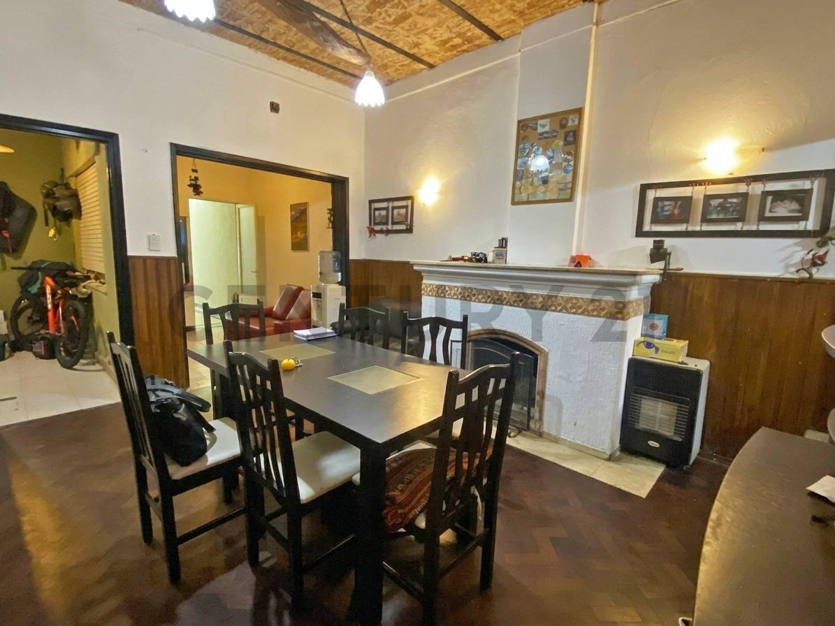 Foto de Venta casa de 3 dormitorios barrio Ludueña, imagen 2
