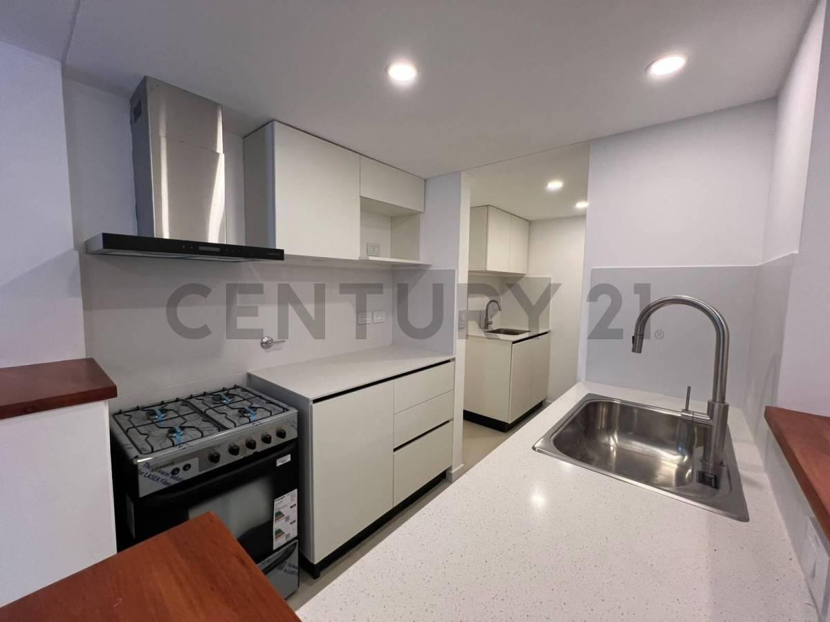 Foto de VENTA – Departamento de 2 Dormitorios a Estrenar balcon al frente, imagen 5