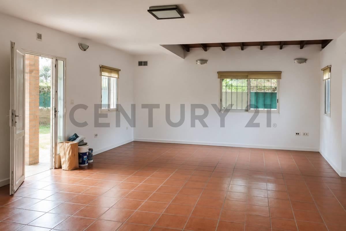 Foto de Venta casa 3 dormitorios en Fisherton, imagen 2