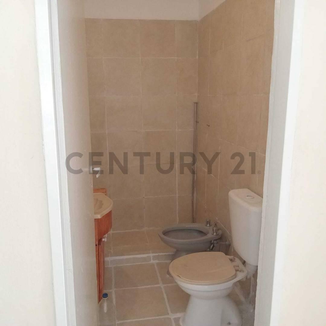 Foto de VENTA CASA 2 DORMITORIOS BARRIO BELGRANO SUR, imagen 3