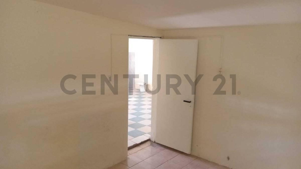 Foto de VENTA CASA 2 DORMITORIOS BARRIO BELGRANO SUR, imagen 1
