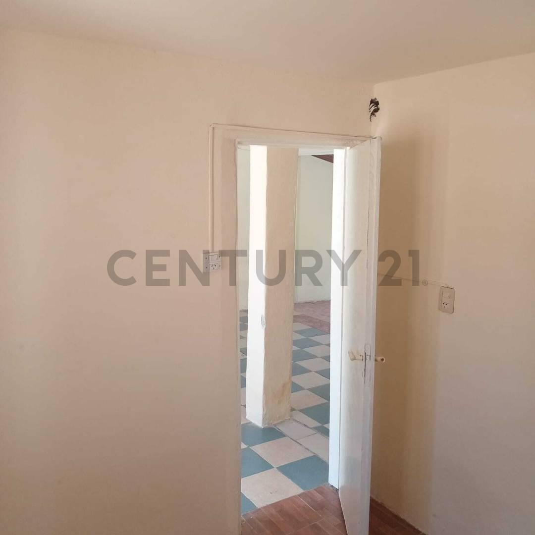 Foto de VENTA CASA 2 DORMITORIOS BARRIO BELGRANO SUR, imagen 4