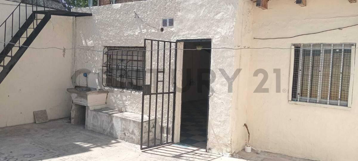 Foto de VENTA CASA 2 DORMITORIOS BARRIO BELGRANO SUR, imagen 5