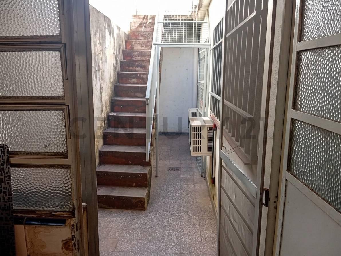 Foto de VENTA CASA 2 DORMITORIOS BARRIO BELLA VISTA, imagen 3