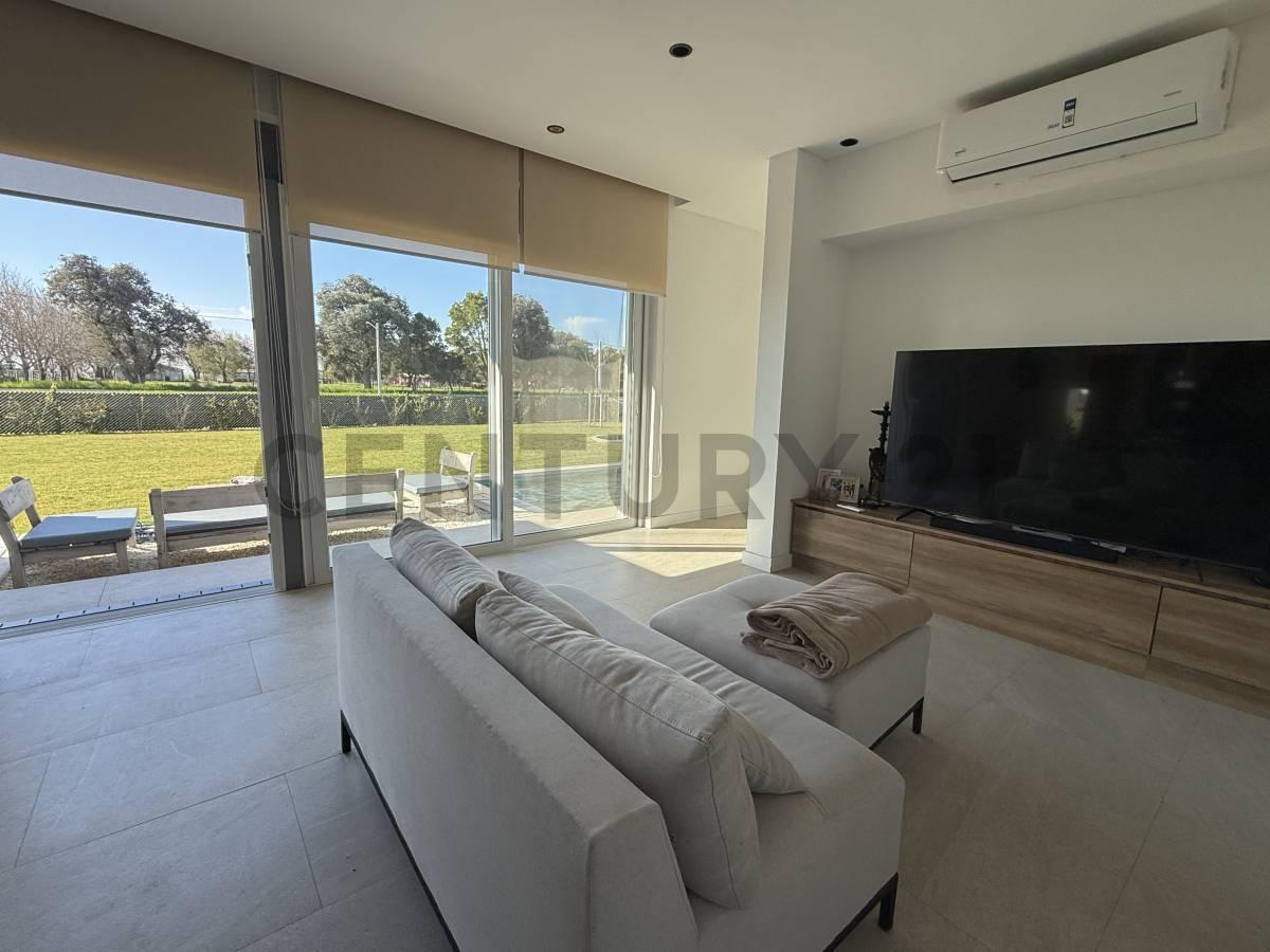 Foto de CLUB ZEN BARRIO CERRADO - Casa con pileta en VENTA, imagen 4