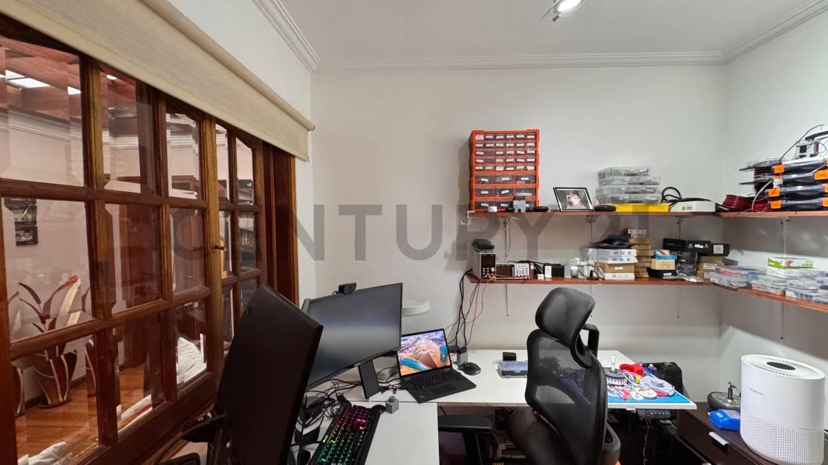 Foto de Departamento en PH en Venta en Pichicincha, imagen 2