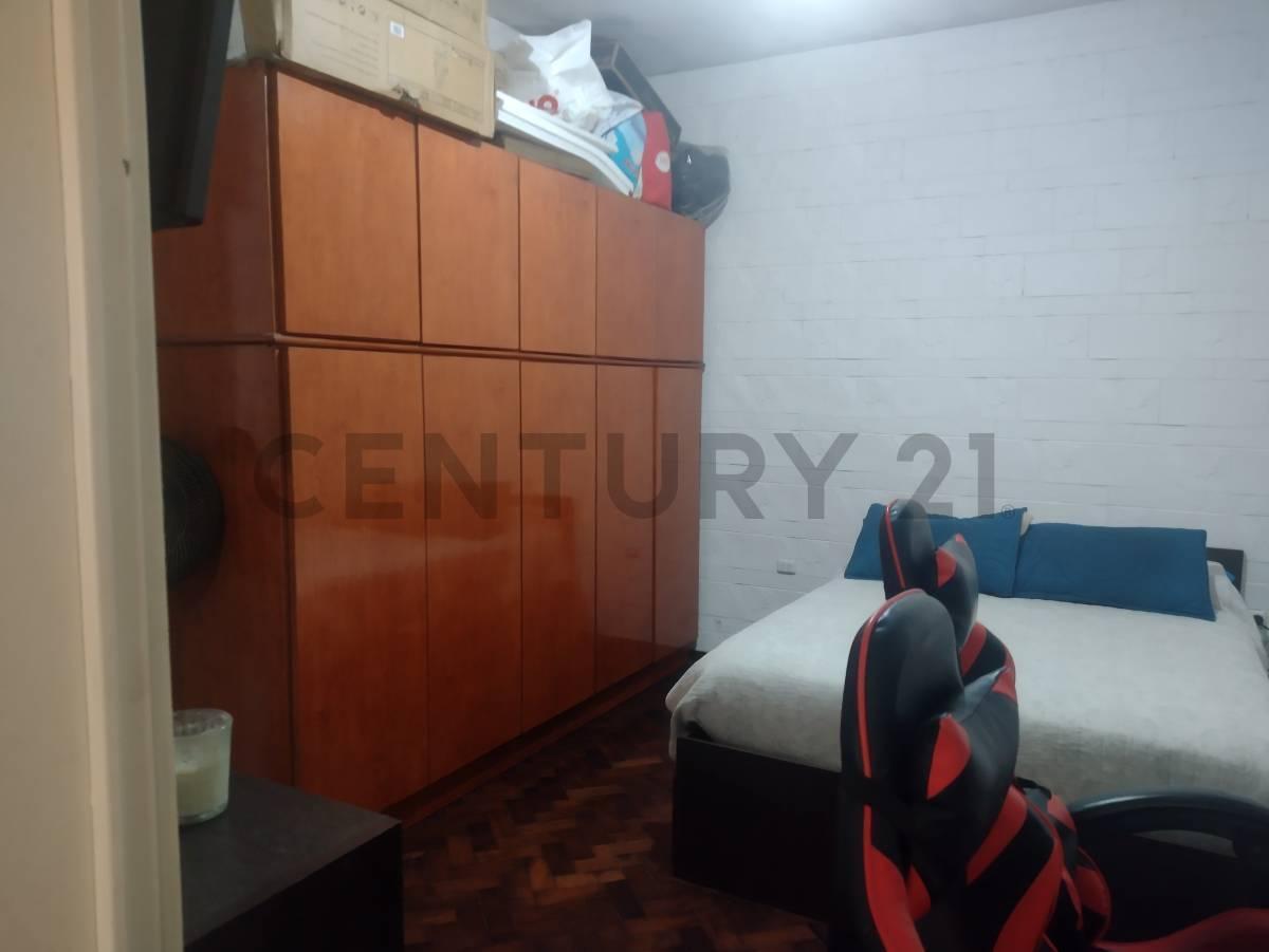 Foto de Venta casa de pasillo en Alberdi, imagen 4