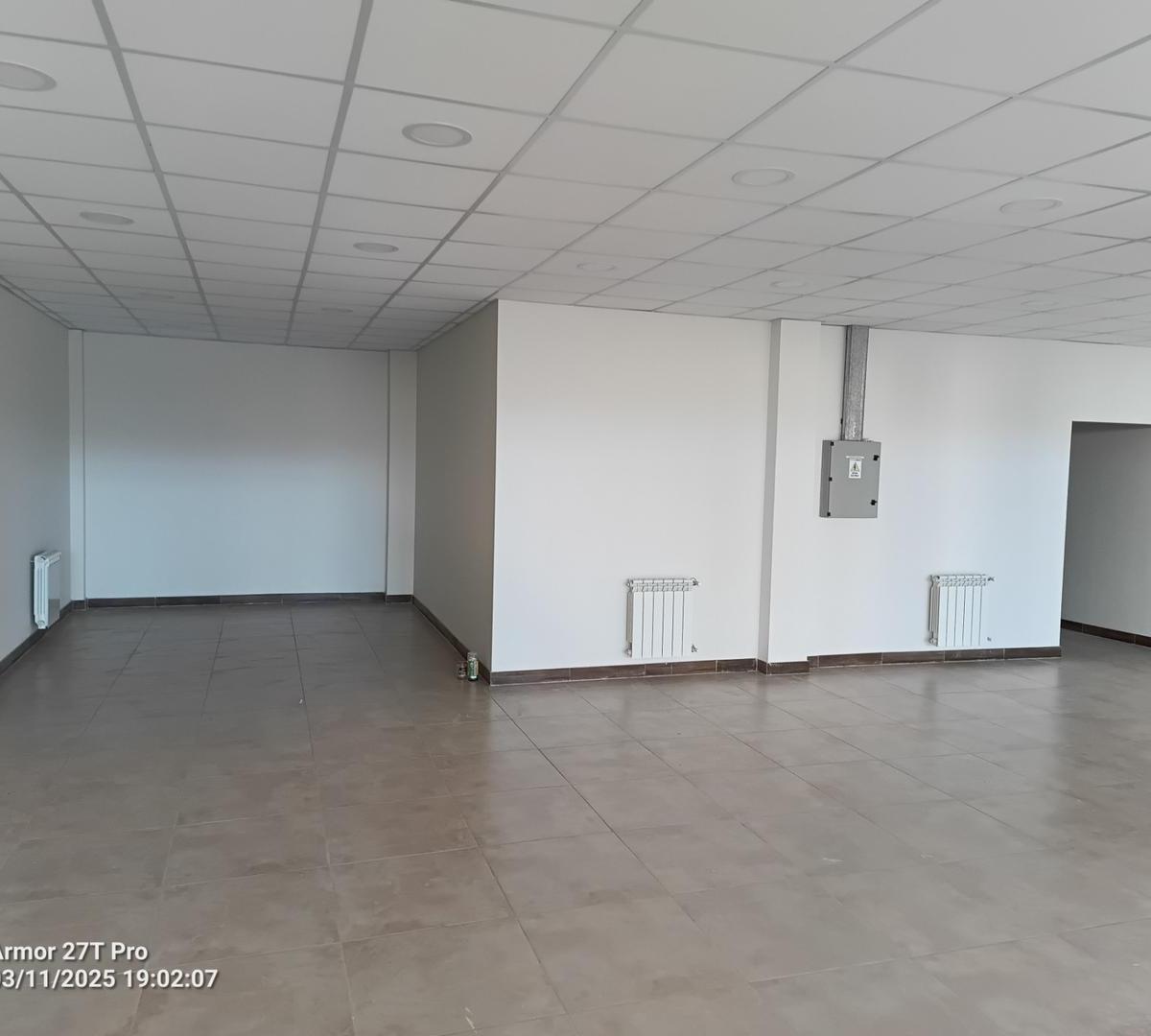 Foto de Local centrico amplio en venta, imagen 2