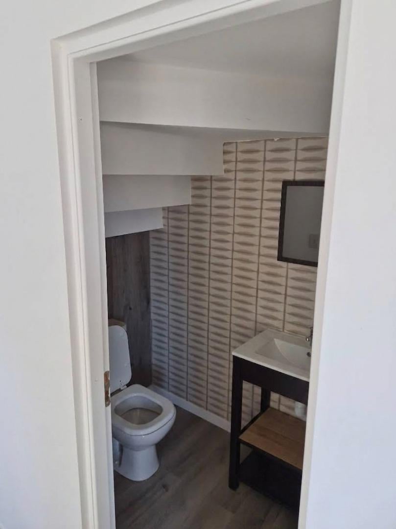 Foto de DEPARTAMENTO 3 ambientes EN ALQUILER BARILOCHE A ESTRENAR, imagen 2