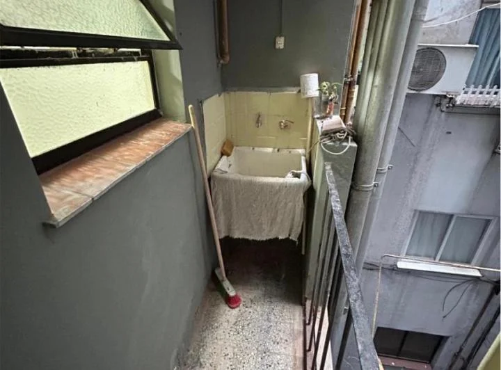  DEPARTAMENTO DOS AMBIENTES. Guemes 4400 3