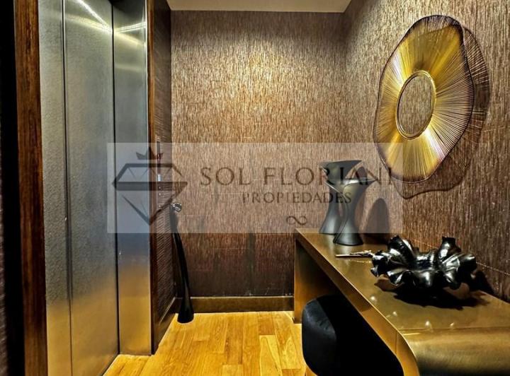 • VENTA/ALQUILER: ESPECTACULAR DEPARTAMENTO DE CUATRO DORMITORIOS CON ESCRITORIO Y DEPENDENCIA EN MA 4