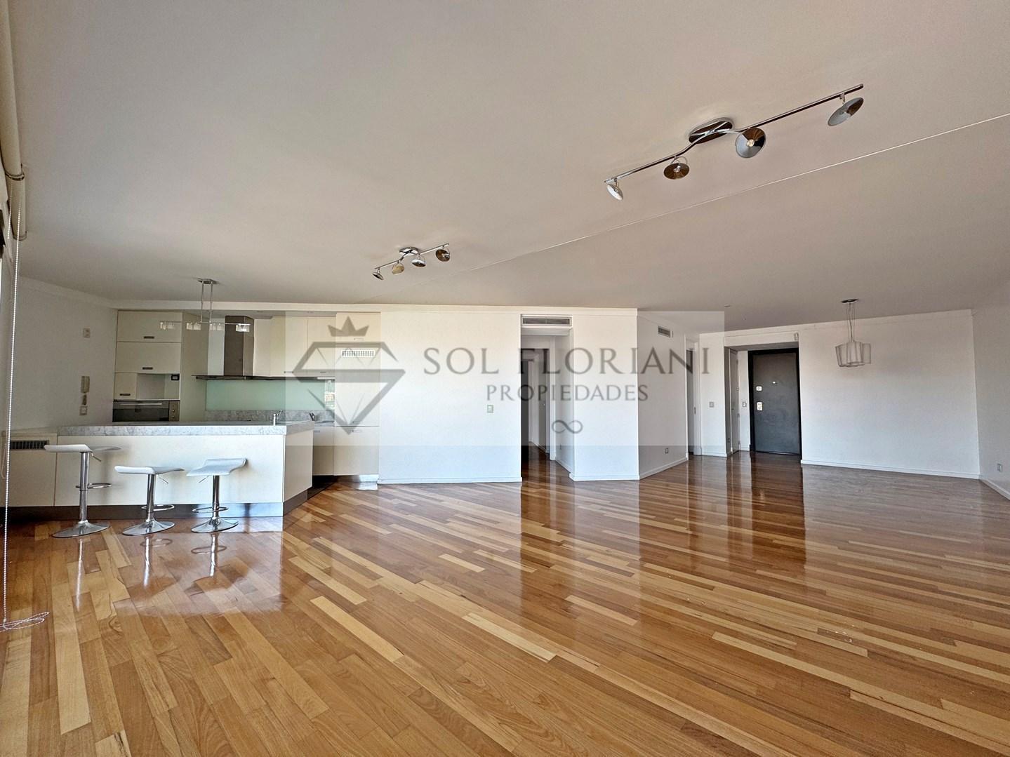 Foto de • ALQUILER FORUM PUERTO MADERO: DOS DORMITORIOS CON VISTA AL DIQUE EN, imagen 2