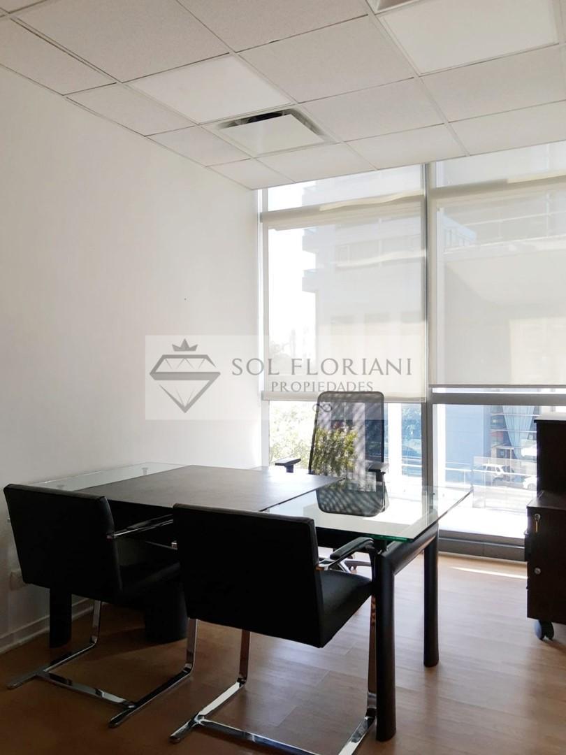 Foto de • ALQUILER OFICINA EN MADERO CENTER - 144 M2 CON 2 COCHERAS, imagen 5