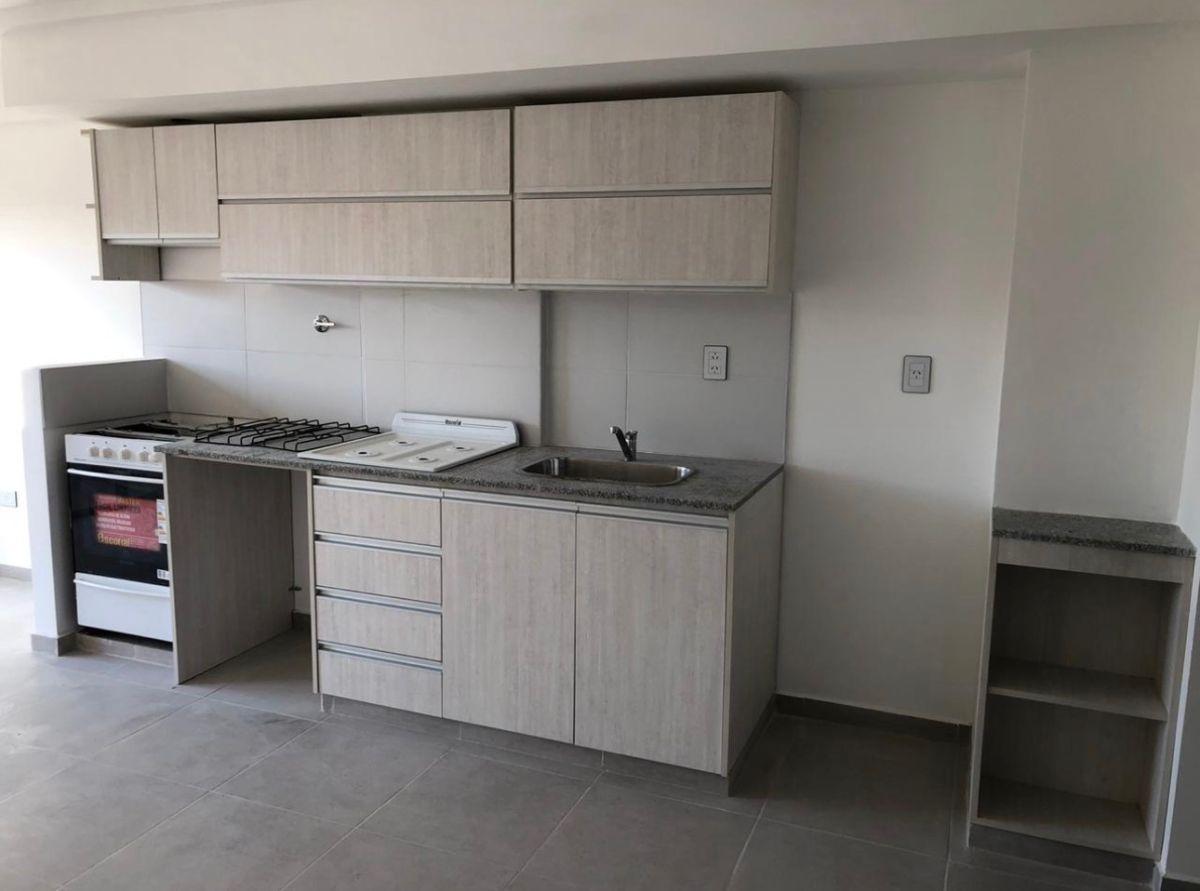 Foto de ALQUILO DEPARTAMENTO 1 DORMITORIO CON BALCON CENTRICO, imagen 1