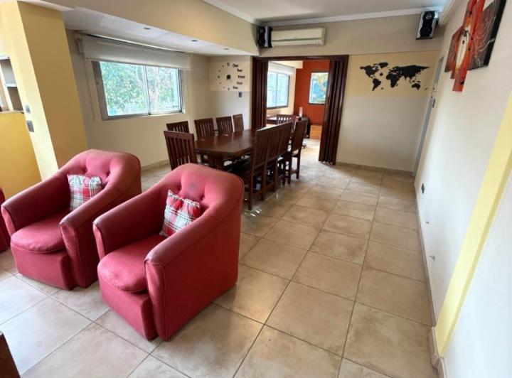 Ph 7 Ambientes con cochera y terraza en venta en Lanús 3