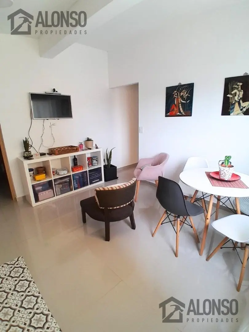 Departamento Monoambiente en Venta en Alsina 3