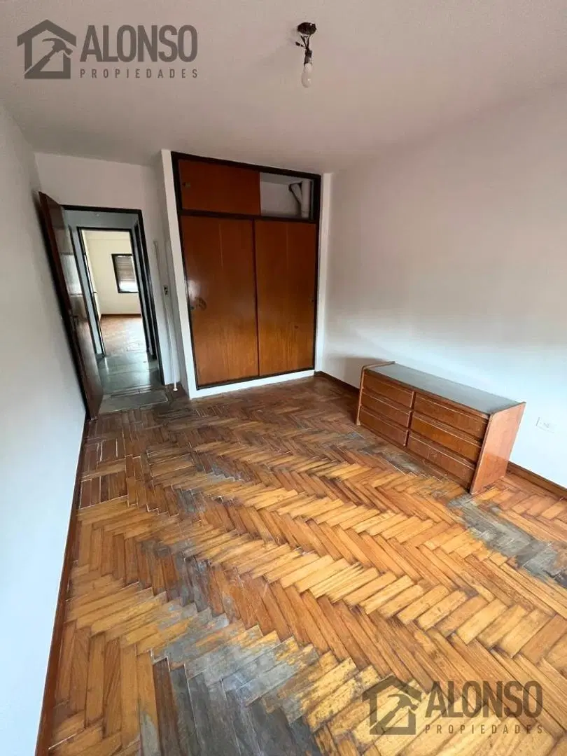 Alquiler - Ph 4 Ambientes con Balcón y Terraza - Avellaneda 5