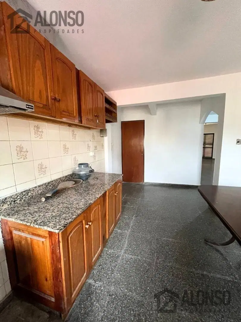 Alquiler - Ph 4 Ambientes con Balcón y Terraza - Avellaneda 8