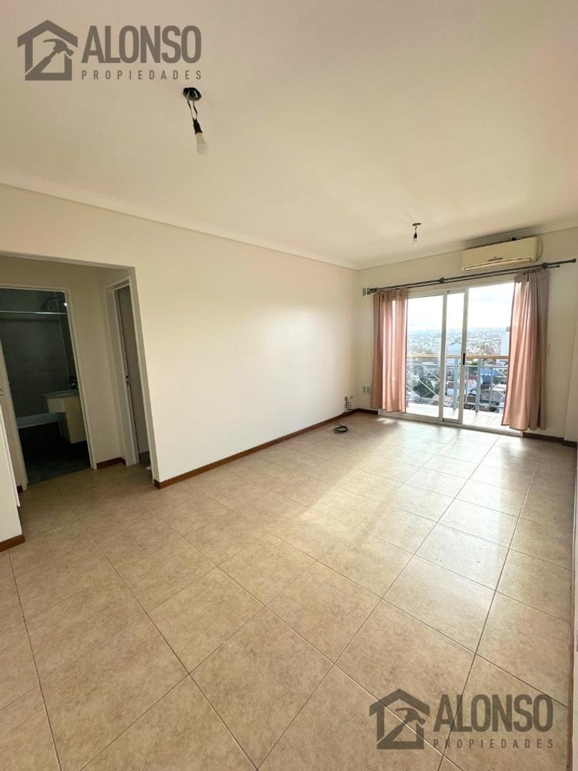 Foto de Alquiler - Departamento 2 Ambientes con Balcón - Lanús, imagen 3