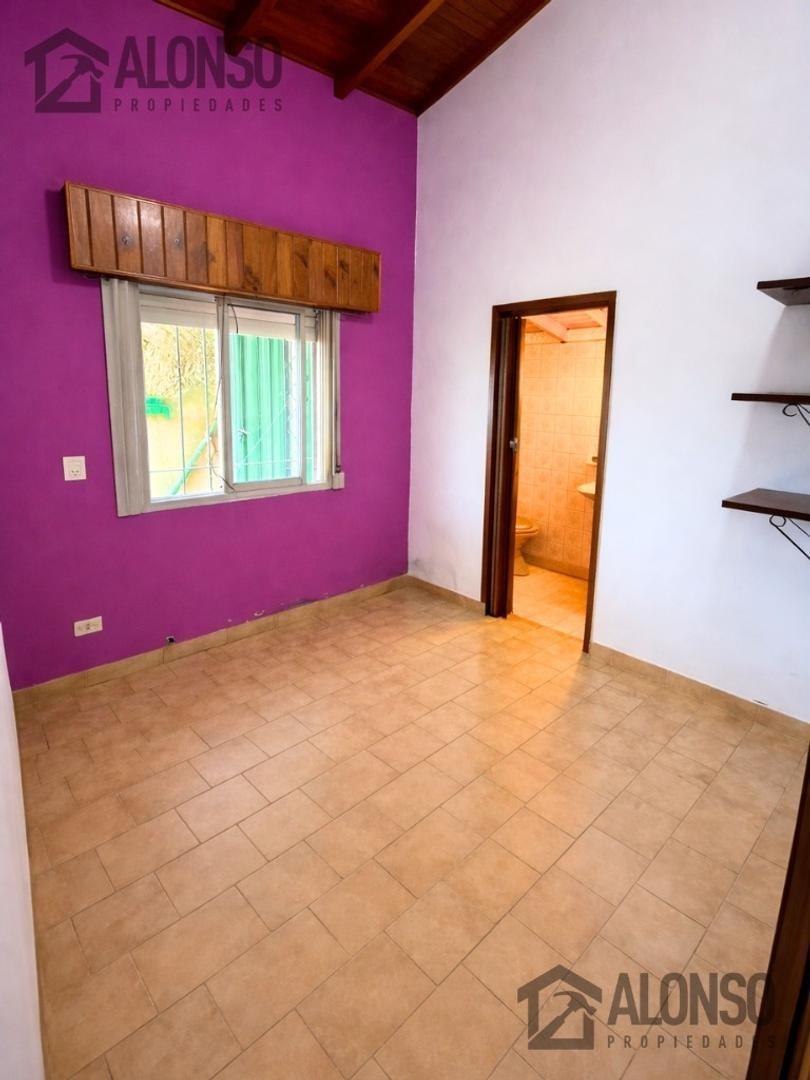 Foto de ALQUIER - PH 4 AMBIENTES CON BALCÓN Y TERRAZA - LANÚS, imagen 2