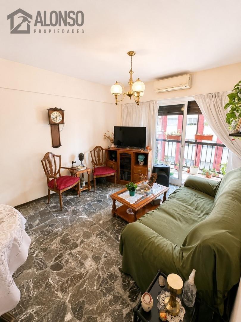 Foto de APTO CRÉDITO - Departamento 3 Ambientes con dos Balcones, imagen 3