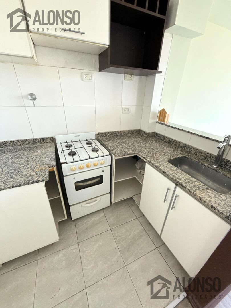 Foto de DEPARTAMENTO 3 AMB TIPO DUPLEX EN ALQUILER EN ESCALADA, imagen 4