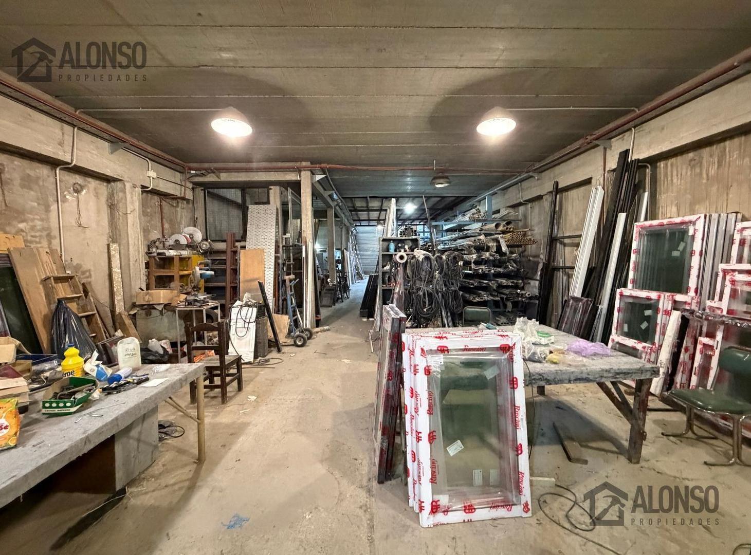 Foto de GALPÓN EN ALQUILER – LANÚS ESTE | 670 M² APROVECHABLES, imagen 2