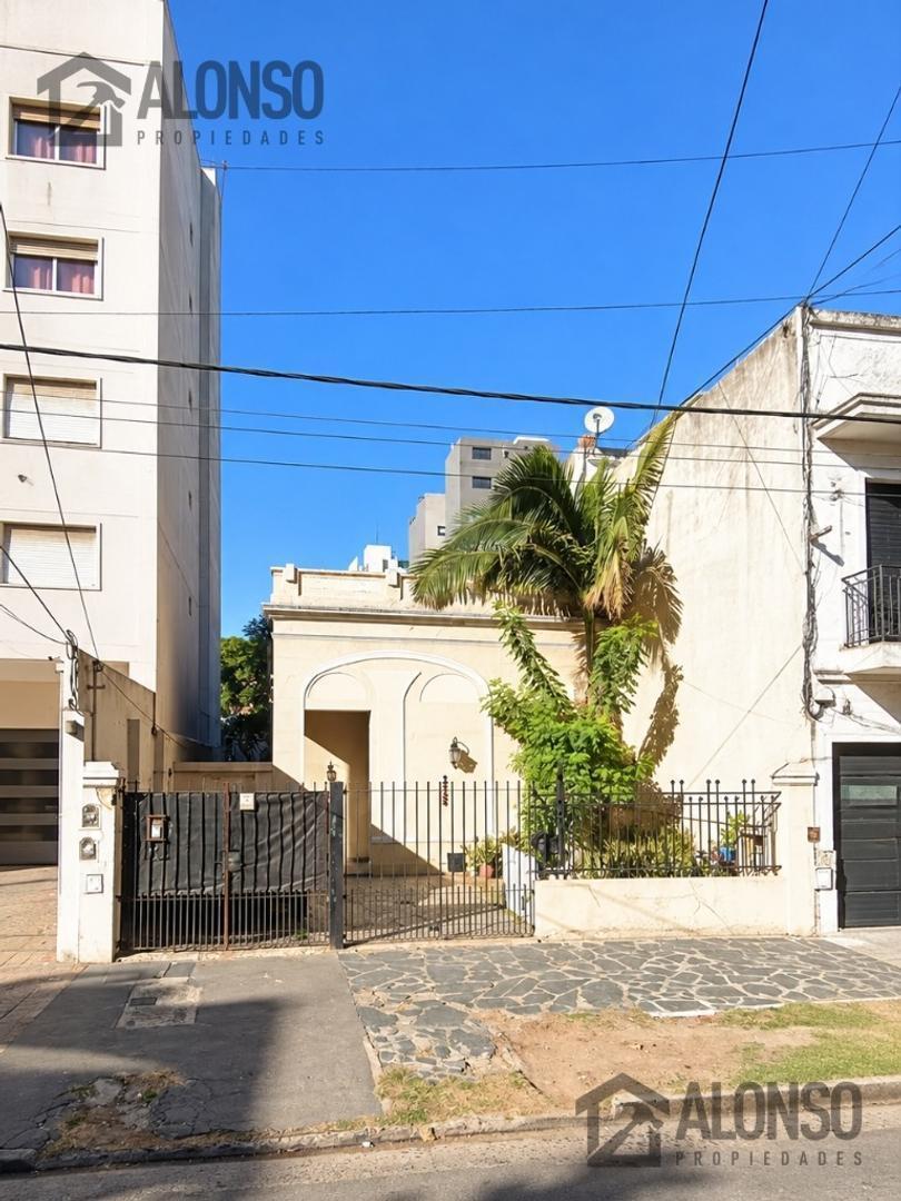 Foto de VENTA - LOTE PARA DESARROLLO EN LANÚS - 8,66 x 41.42, imagen 1