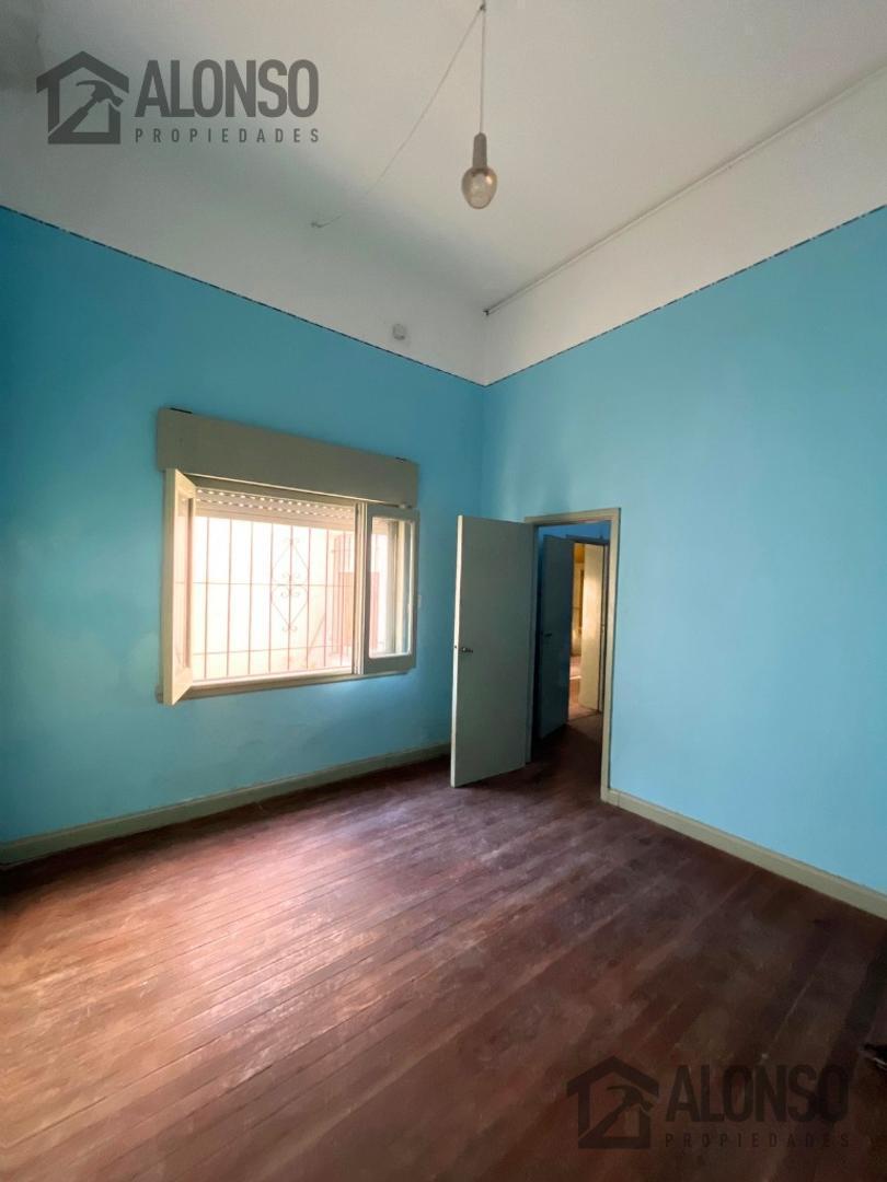 Foto de ALQUILER - PH PROFESIONAL CON PATIO Y TERRAZA - LANÚS, imagen 3