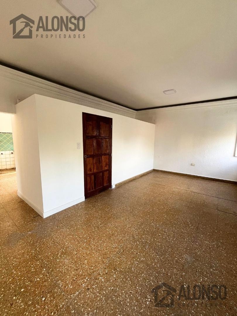 Foto de ALQUILER - PH 3 AMBIENTES CON PATIO PROPIO - LANÚS, imagen 4