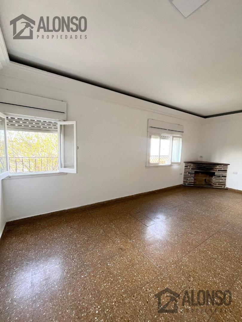 Foto de ALQUILER - PH 3 AMBIENTES CON PATIO PROPIO - LANÚS, imagen 5