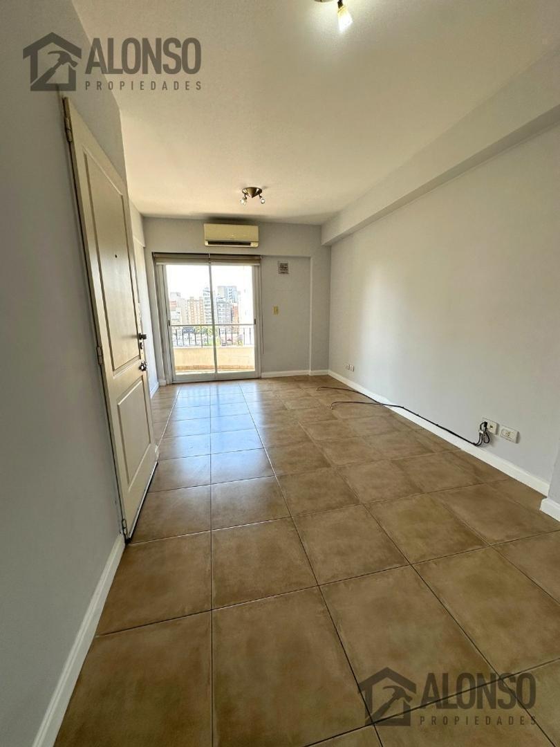 Foto de VENTA - DEPTO. 2 AMBIENTES CON DOS BALCONES - APTO CRÉDITO, imagen 2