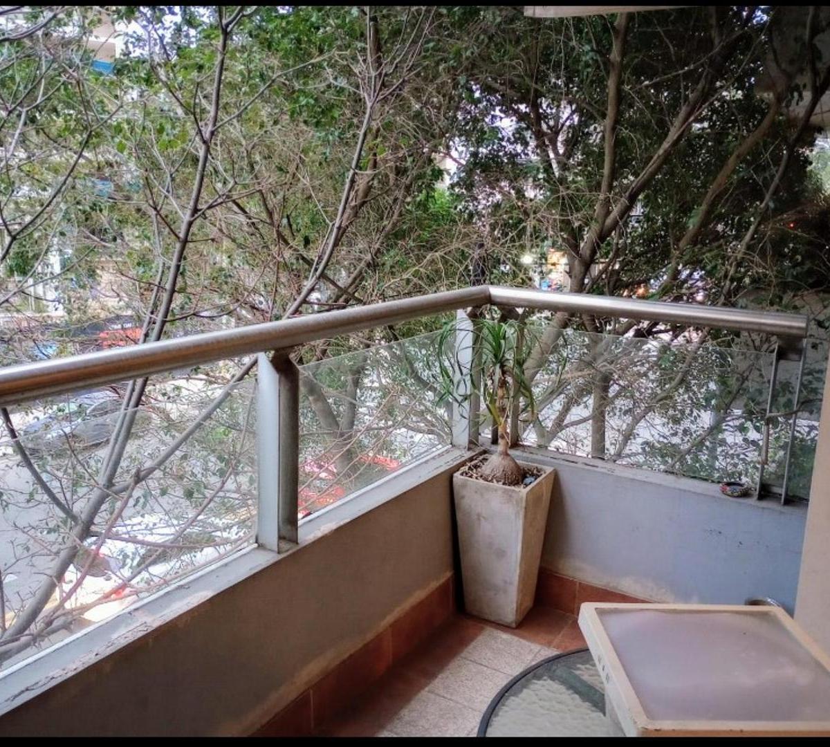 Foto de VENTA CON RENTA DEPARTAMENTO 2 AMBIENTES. COGHLAN, imagen 4