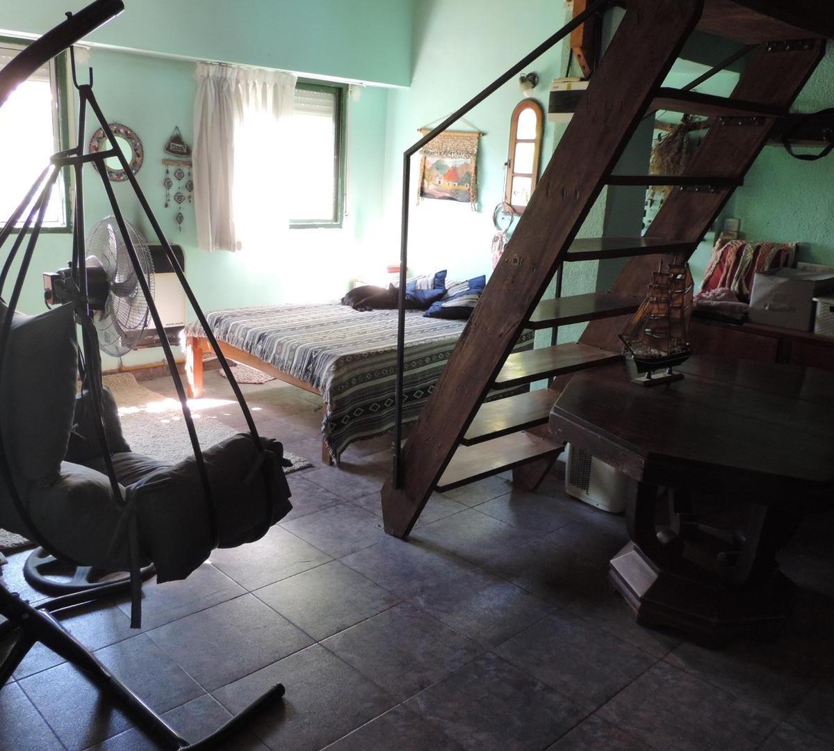Foto de VENTA CASAS, TERRENO APTO DESARROLLO. COGHLAN, imagen 5